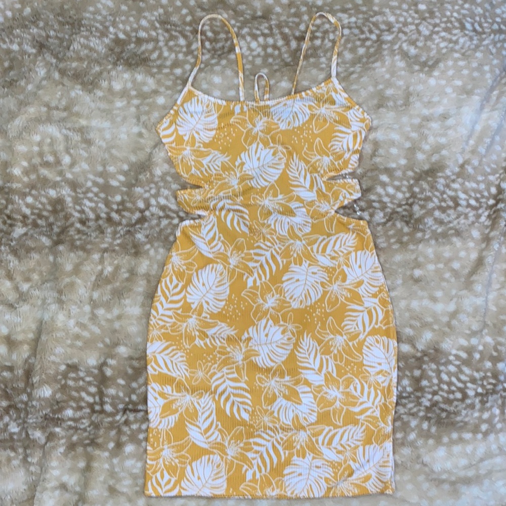 Mustard/Yellow summer dress